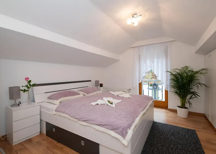 Waldblick, Faaker Apartament